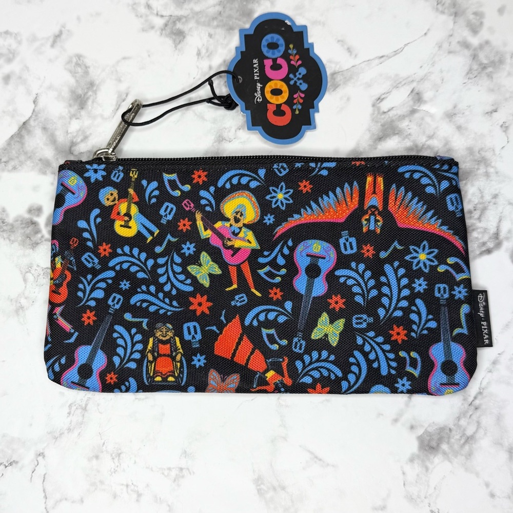 NWT Disney Pixar Loungefly Coco cosmetics makeup bag